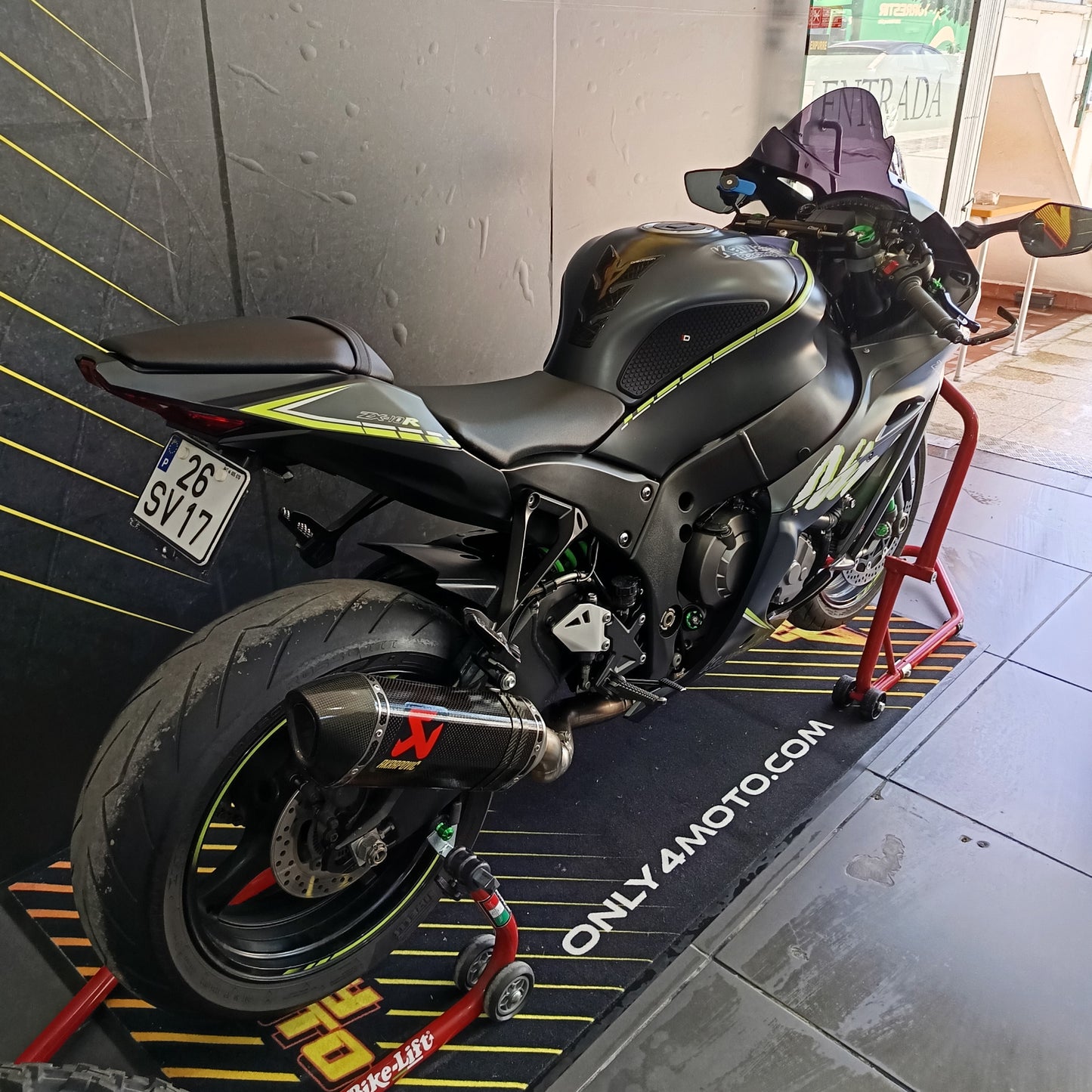 Kawasaki ninja zx10r