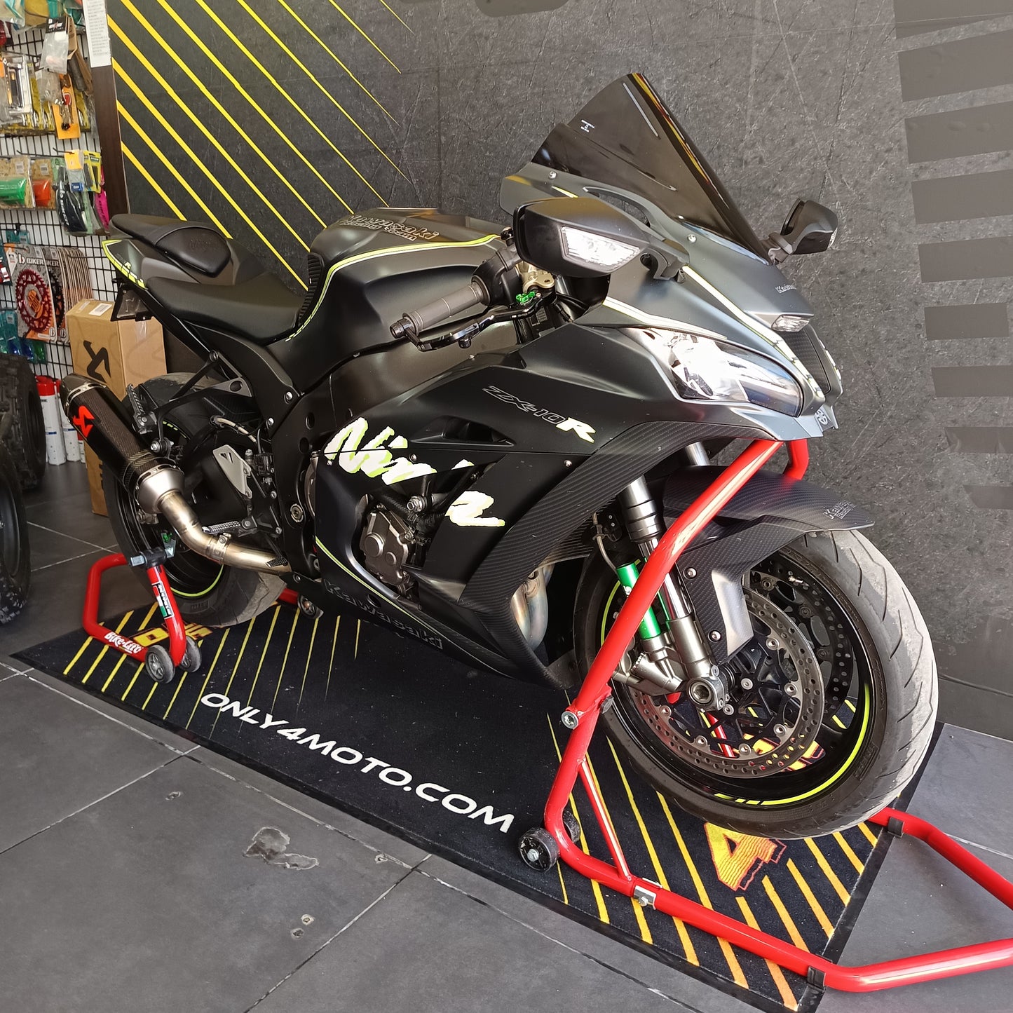Kawasaki ninja zx10r